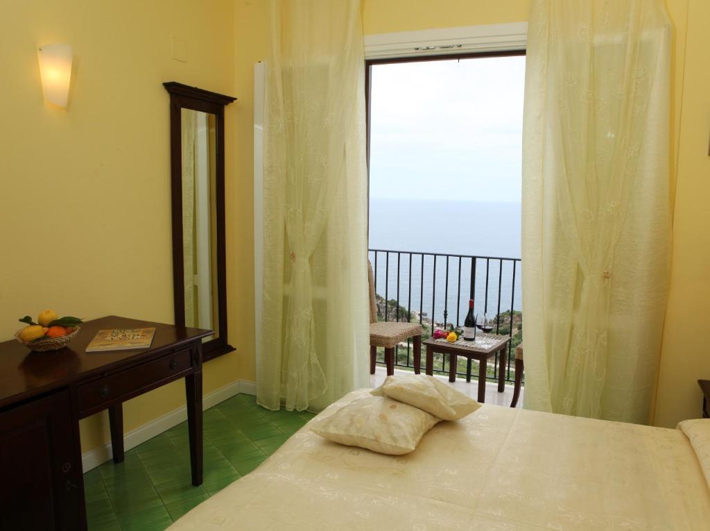 Torre Bennistra Scopello (Sicily)